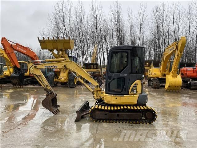 Komatsu PC35MR-2 Vikšriniai ekskavatoriai