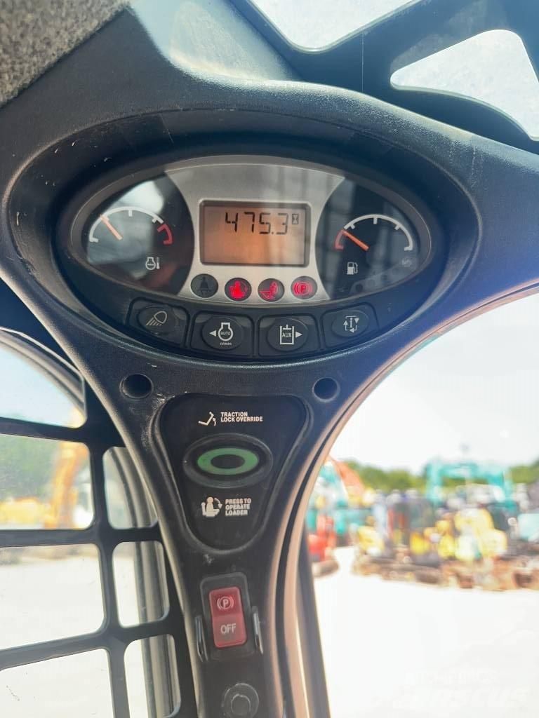 Bobcat S 450 Krautuvai su šoniniu pasukimu