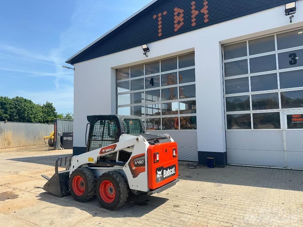 Bobcat S 450 Krautuvai su šoniniu pasukimu