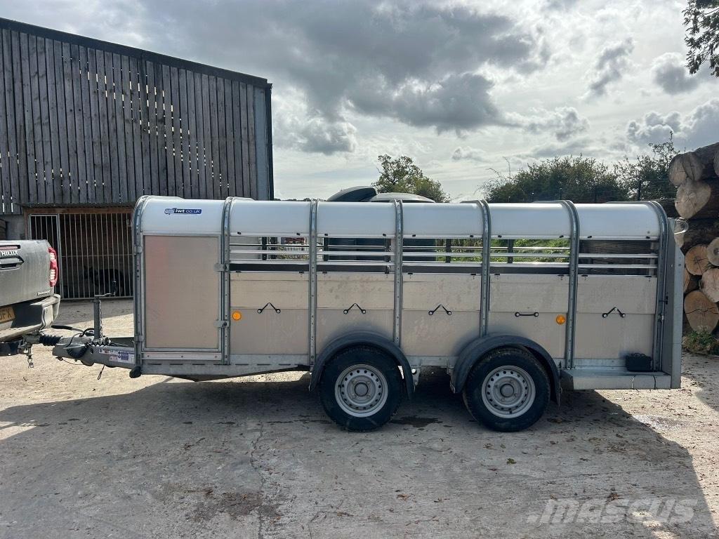 Ifor Williams TA 510 Gyvulių pervežimo priekabos