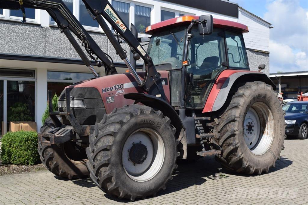 Case IH MXM 130 Traktoriai