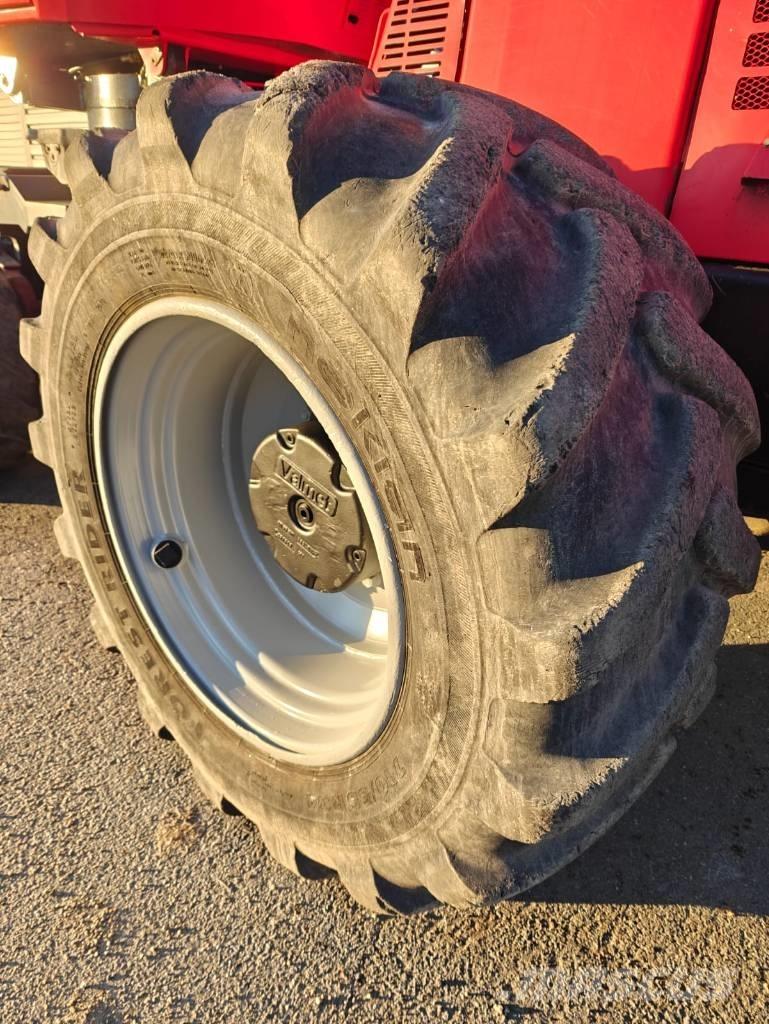 Valmet 901TX Miško technika (Harvesteriai)