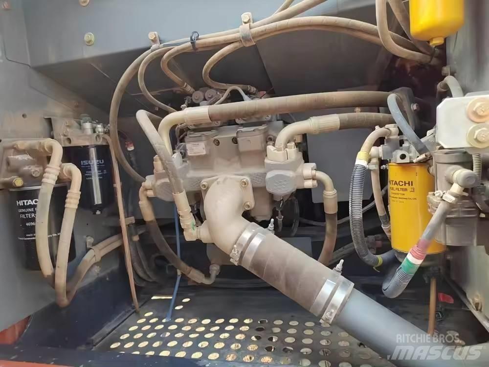 Hitachi ZX 200 Vikšriniai ekskavatoriai