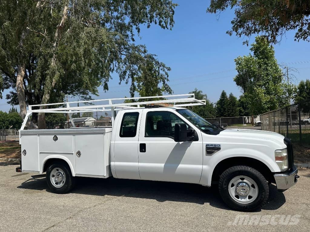 Ford F 250 Pikapai / Bortiniai sunkvežimiai