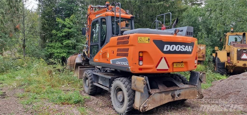 Doosan DX170W Ratiniai ekskavatoriai