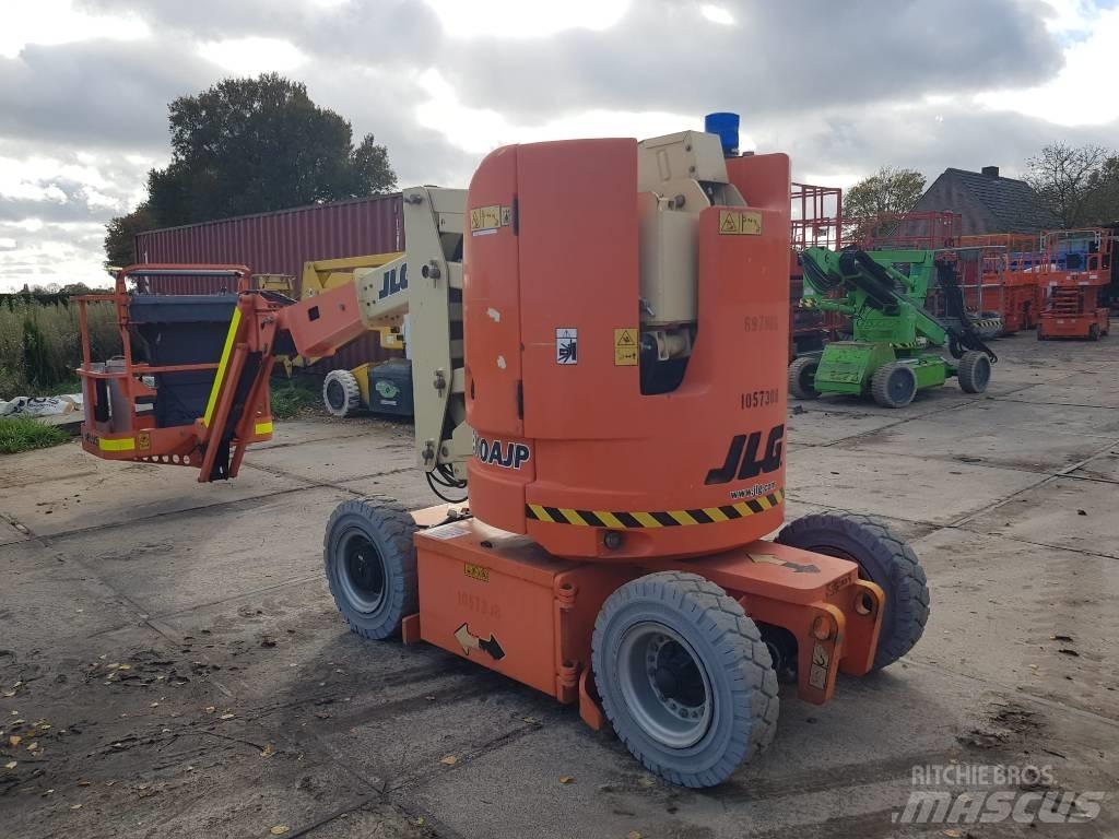 JLG E300 AJP Alkūniniai keltuvai