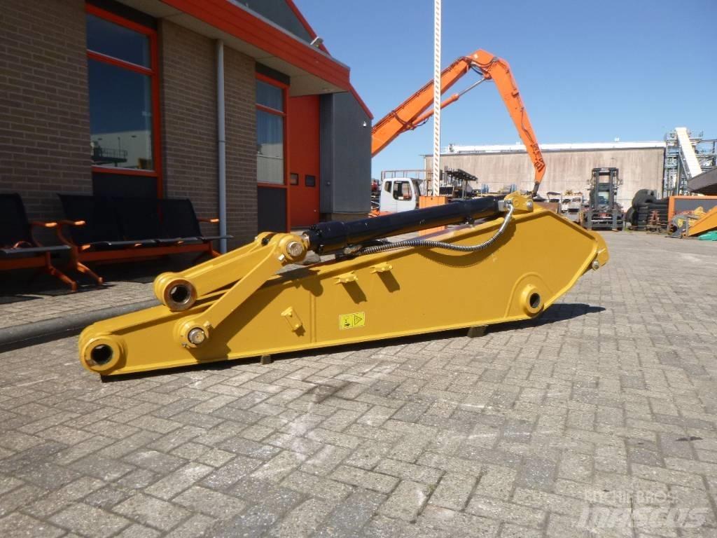 CAT 320 GC Tranšėjų kasimo technika