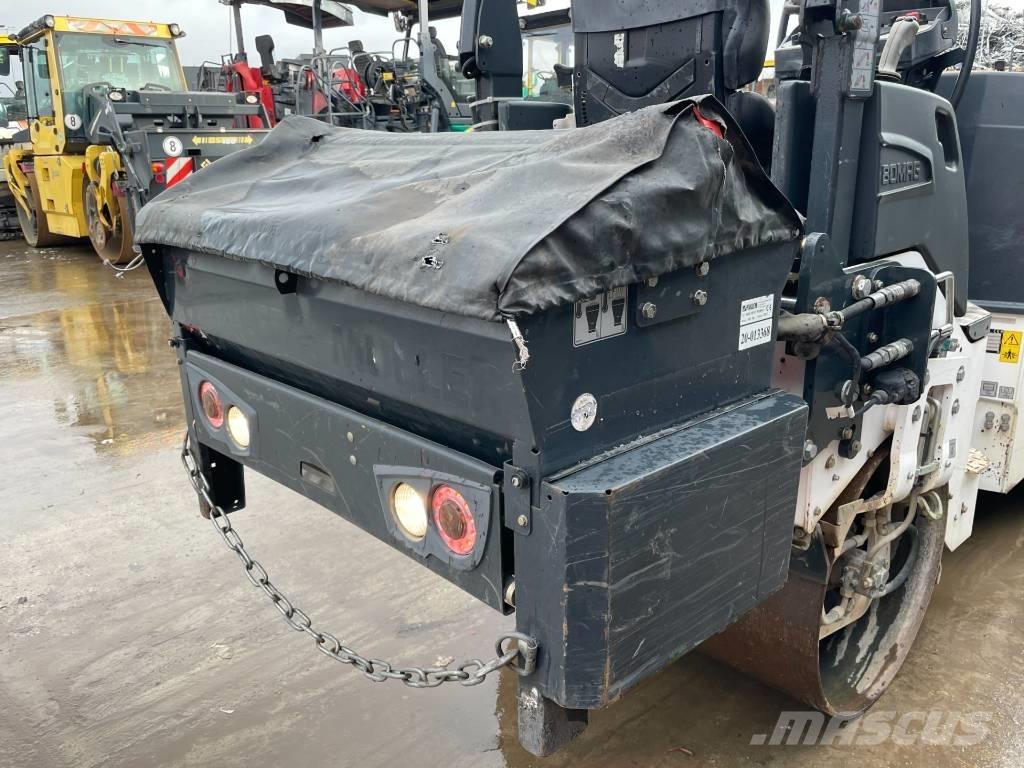 Bomag BW 100 AD-5 Porinių būgnų volai