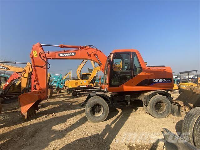 Doosan DH150 Vikšriniai ekskavatoriai