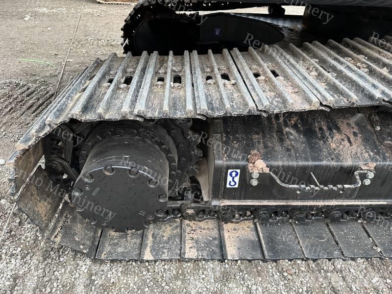 Hitachi ZX 200 Vikšriniai ekskavatoriai