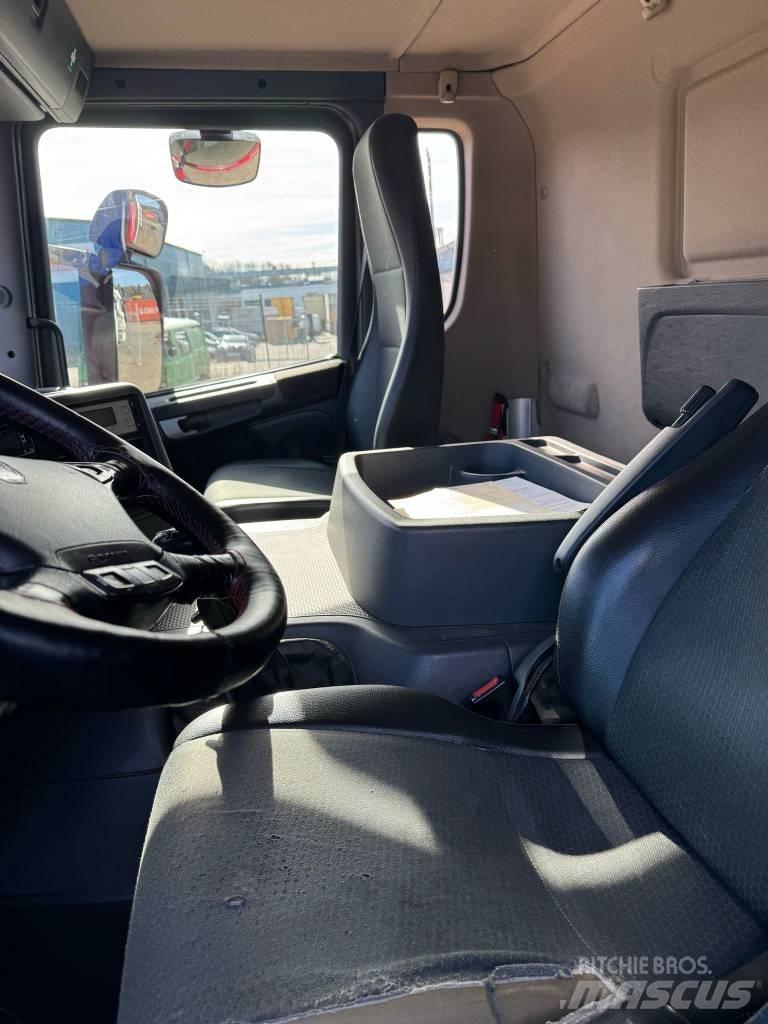Scania P 280 Vilkikai šaldytuvai