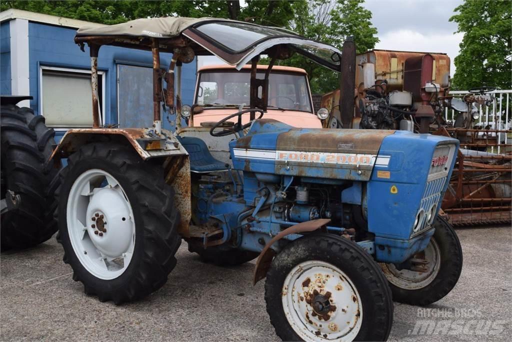 Ford 2000 Traktoriai