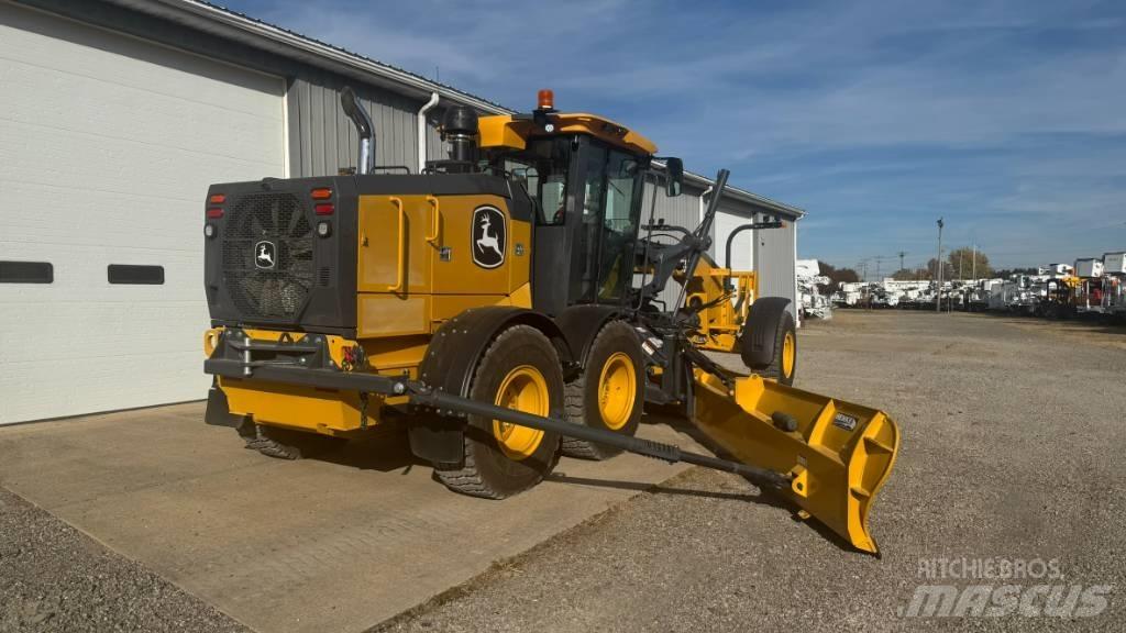 John Deere 872 GP Greideriai