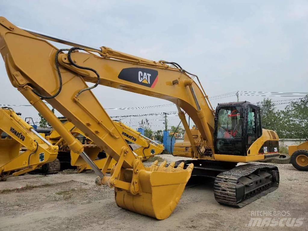 CAT 325 D Vikšriniai ekskavatoriai