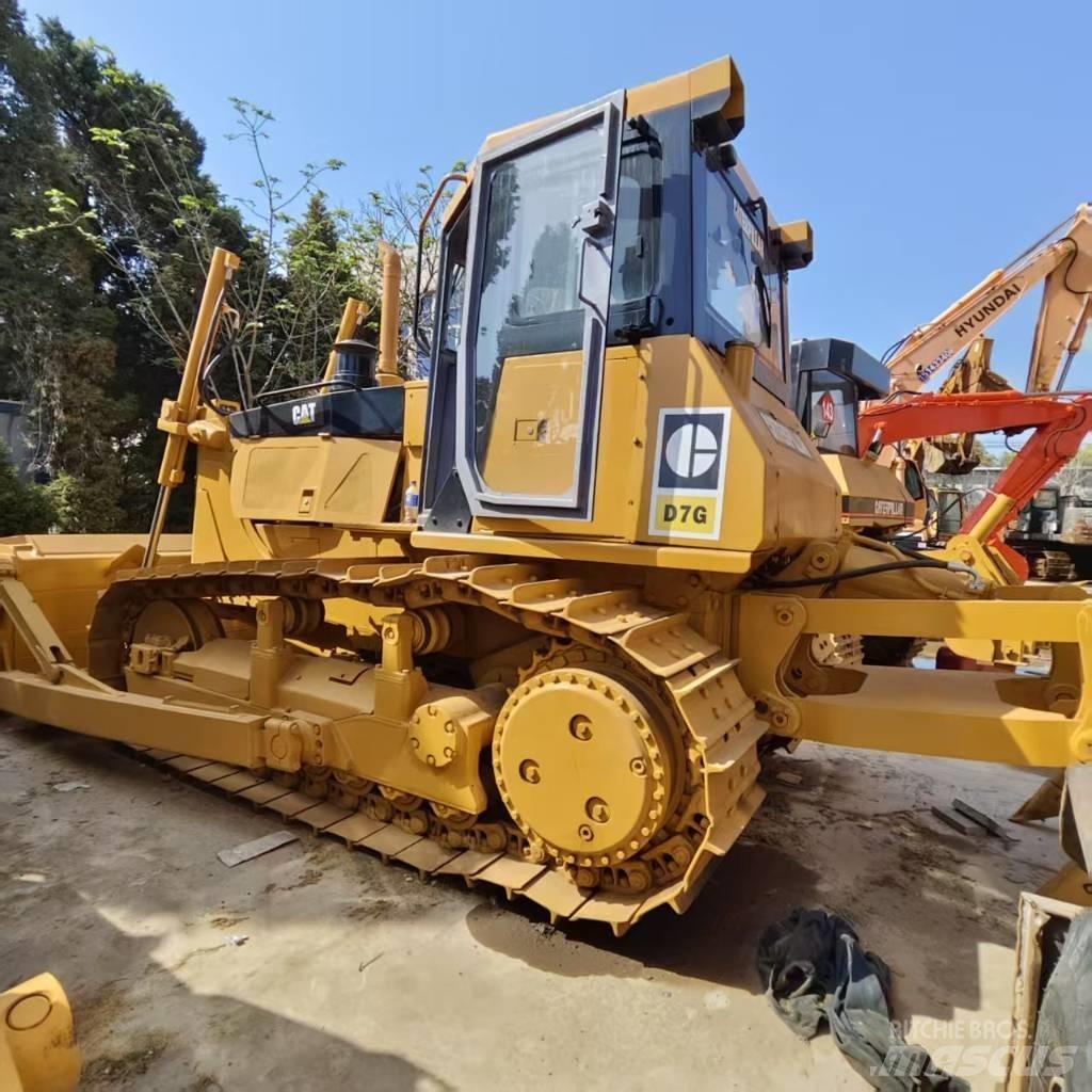CAT D 7 G Greideriai
