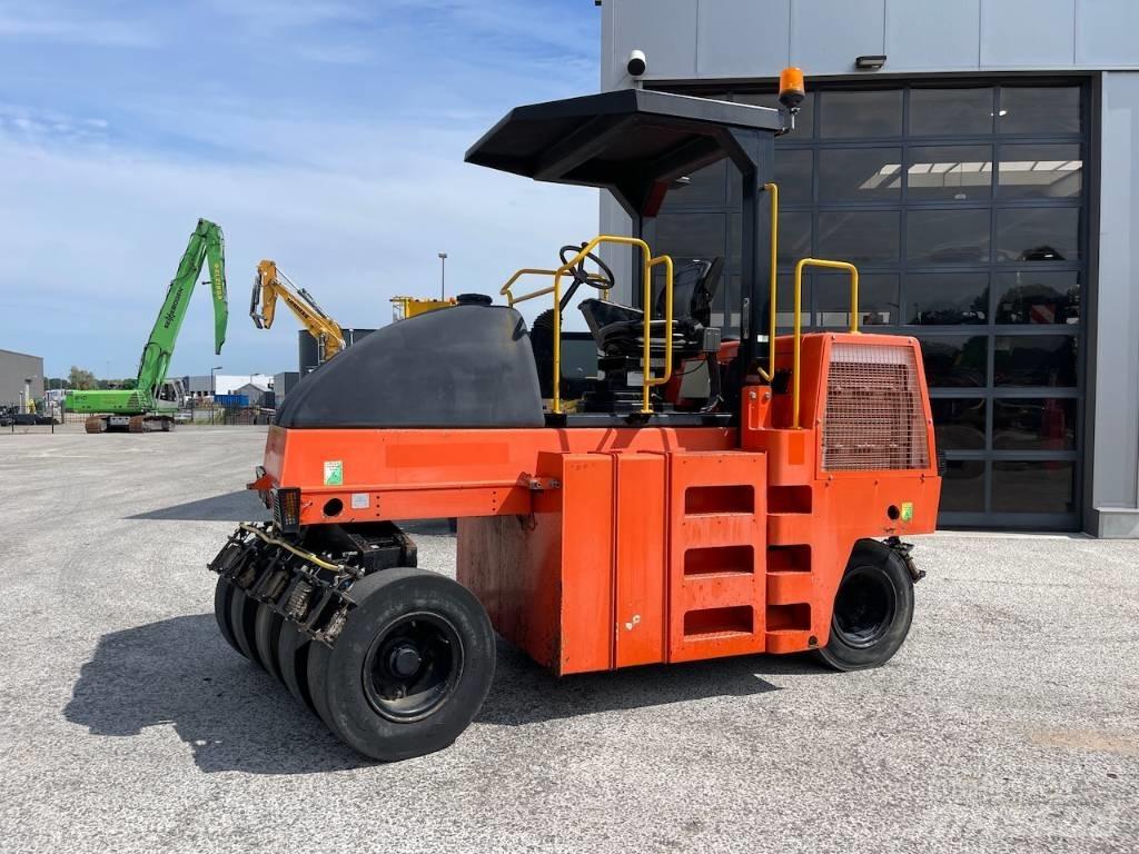 Dynapac CP 142 Pneumo volai