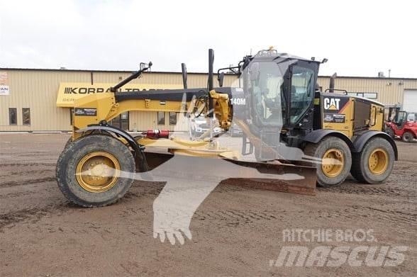 CAT 140M Greideriai