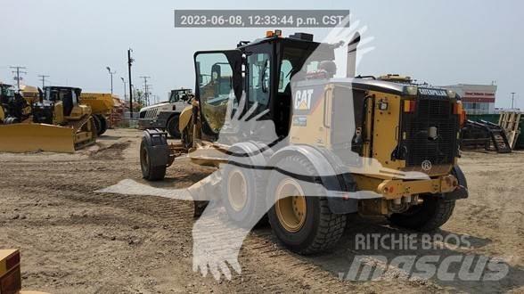 CAT 140M AWD Greideriai