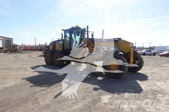 CAT 140M AWD Greideriai