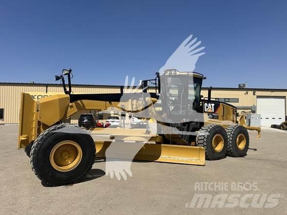 CAT 14M Greideriai
