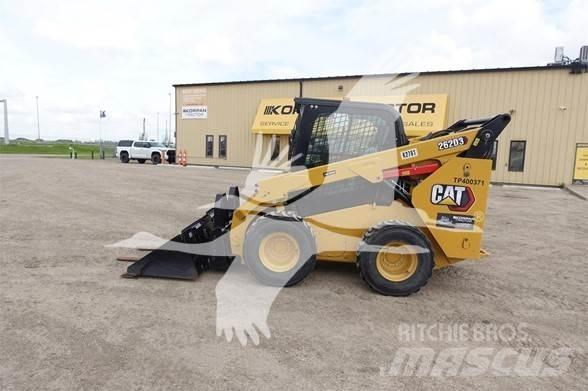 CAT 262D3 Krautuvai su šoniniu pasukimu