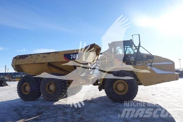 CAT 740 Karjeriniai savivarčiai