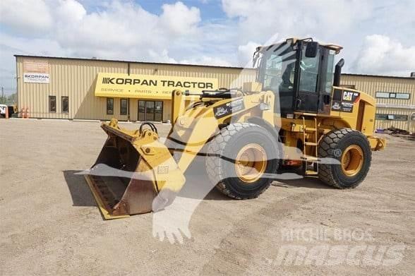 CAT 928H Naudoti ratiniai krautuvai
