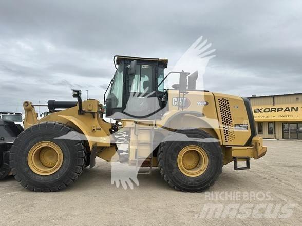 CAT 966M Naudoti ratiniai krautuvai