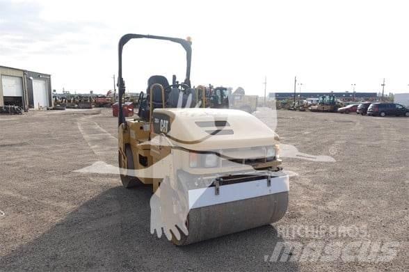 CAT CB34 Vieno būgno volai