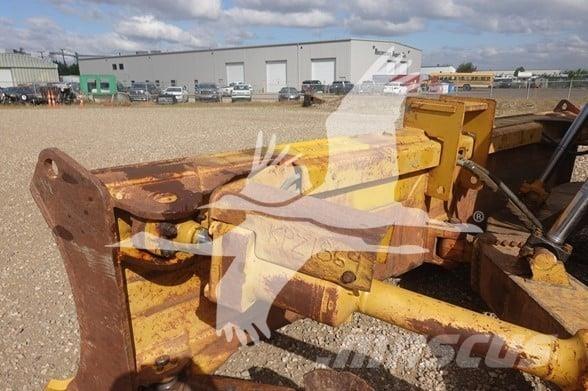 CAT D8T Vikšriniai buldozeriai