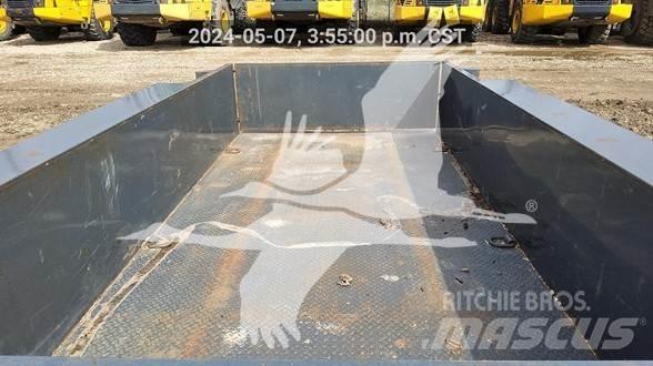 JLG UT 914 Savivartės priekabos