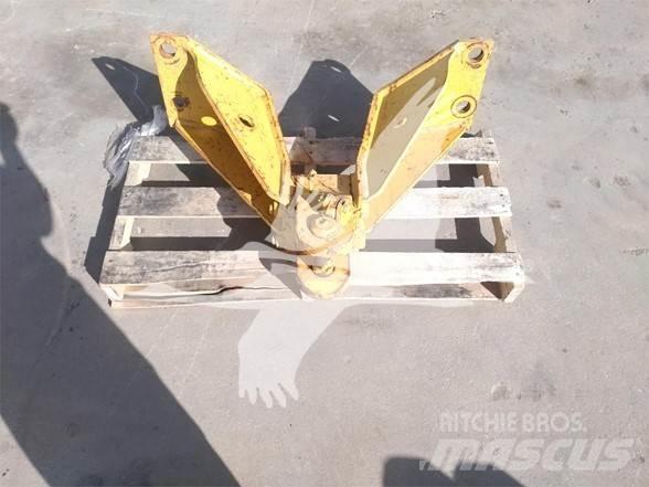 Komatsu  Kiti naudoti statybos komponentai
