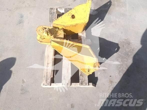 Komatsu  Kiti naudoti statybos komponentai