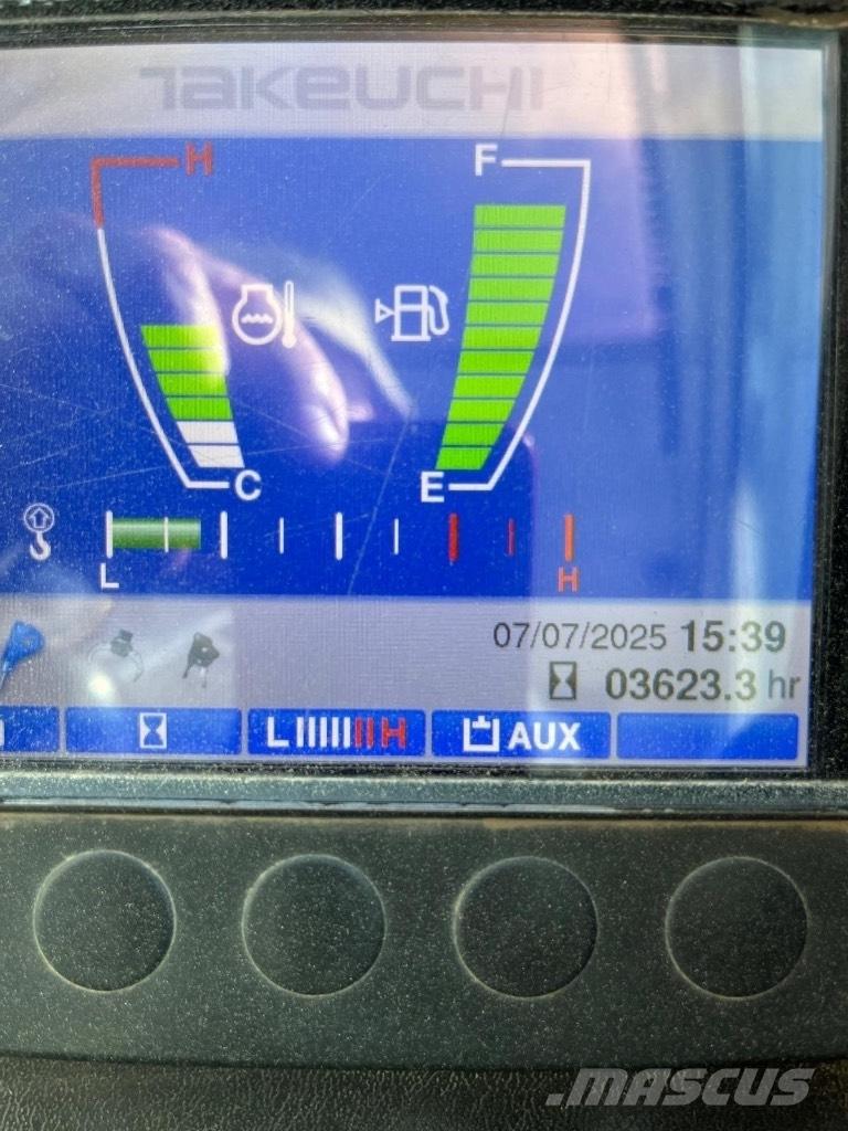 Takeuchi TB 260 Vidutinės galios ekskavatoriai 7-12 t