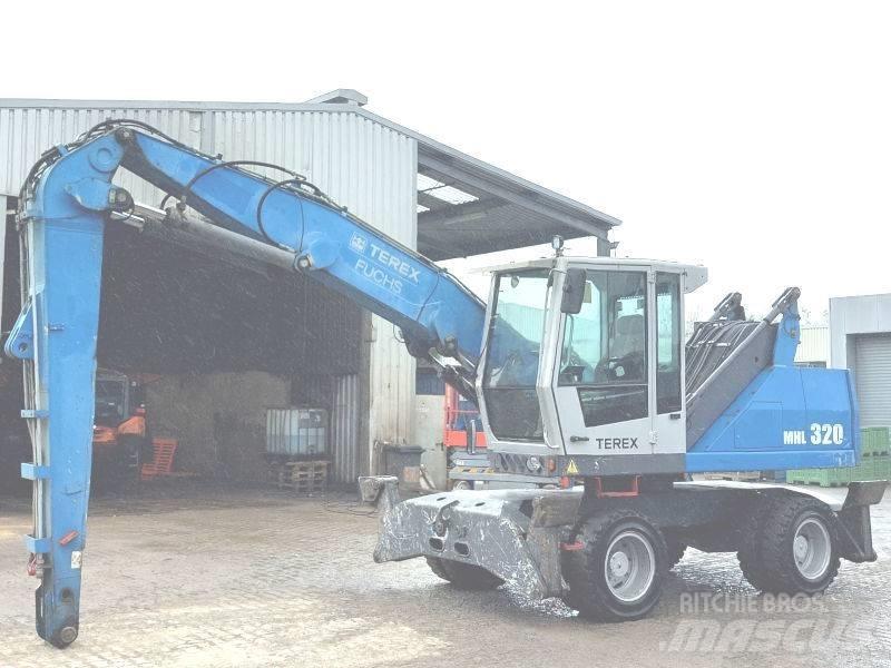 Fuchs MHL 320 D Atliekų / pramoniniai krautuvai