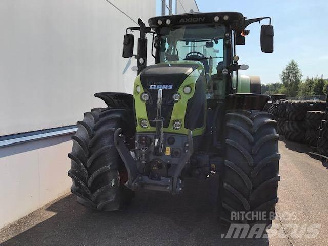 CLAAS AXION 810 Traktoriai