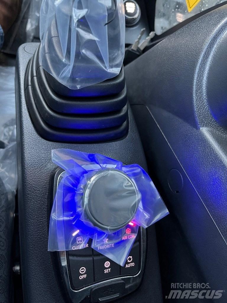 CASE WX 155E SR Ratiniai ekskavatoriai