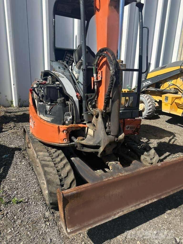 Hitachi ZX 27 U Mini ekskavatoriai < 7 t