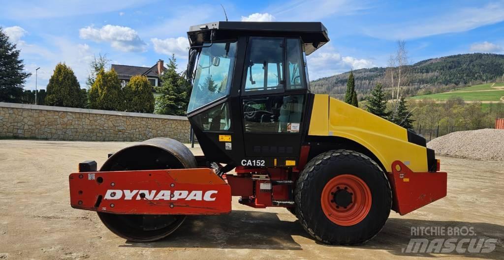 Dynapac CA 152 D Vieno būgno volai