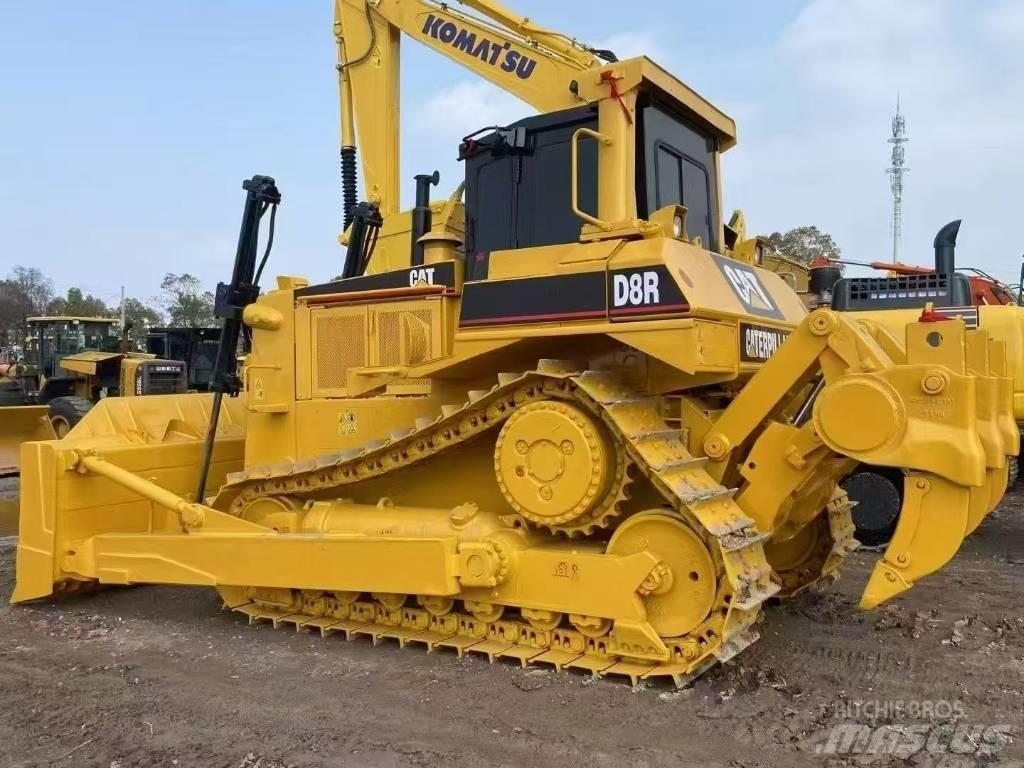 CAT D 8 R Vikšriniai buldozeriai