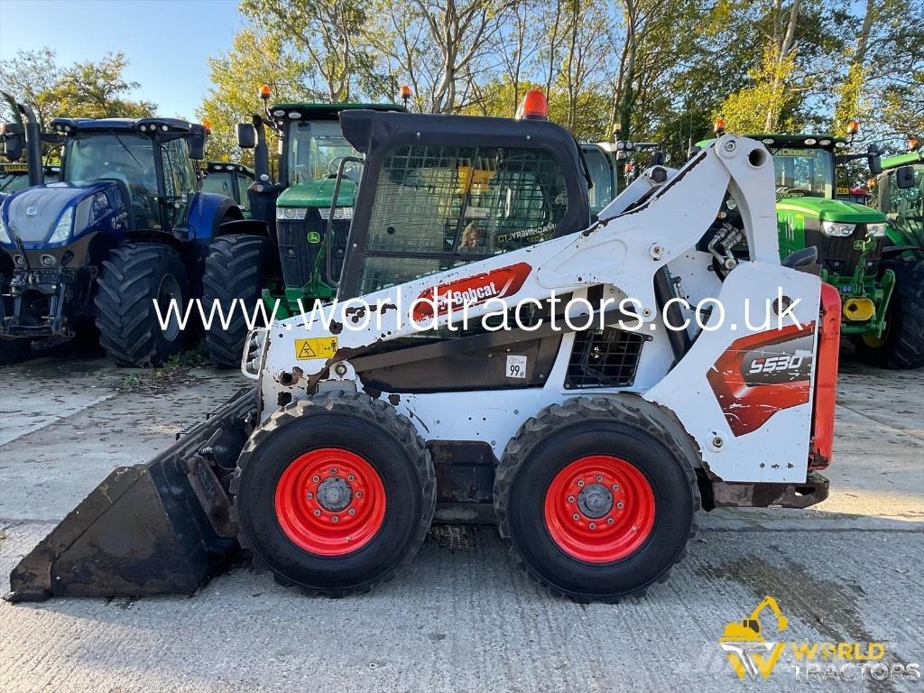 Bobcat S 530 Krautuvai su šoniniu pasukimu
