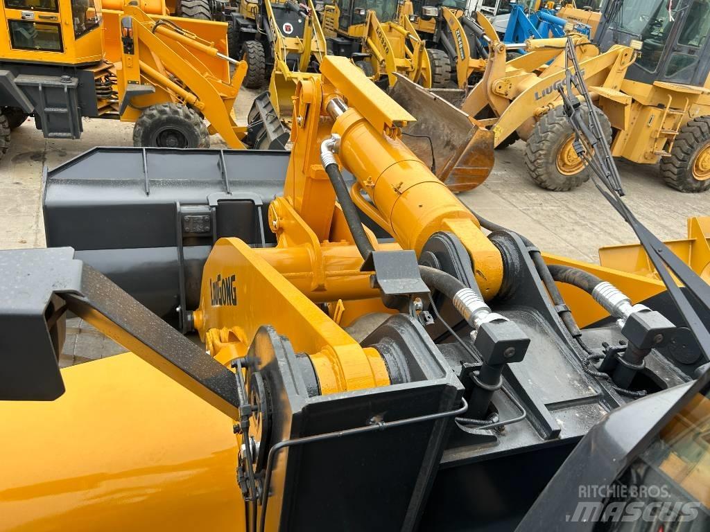 LiuGong 856H Naudoti ratiniai krautuvai