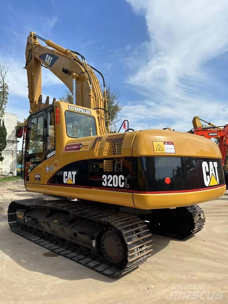 CAT 320 C L Vikšriniai ekskavatoriai