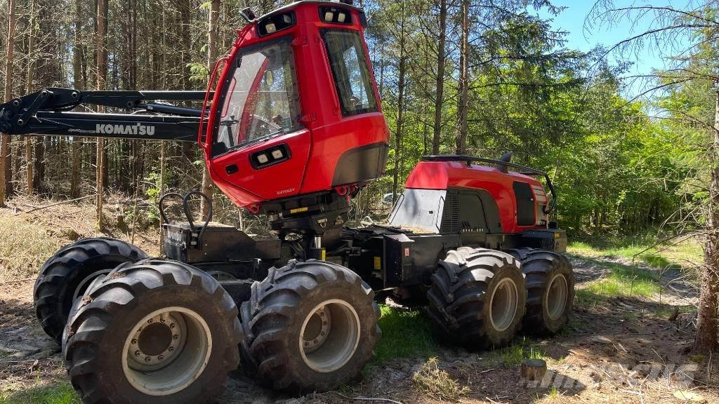 Komatsu 931 XC Miško technika (Harvesteriai)