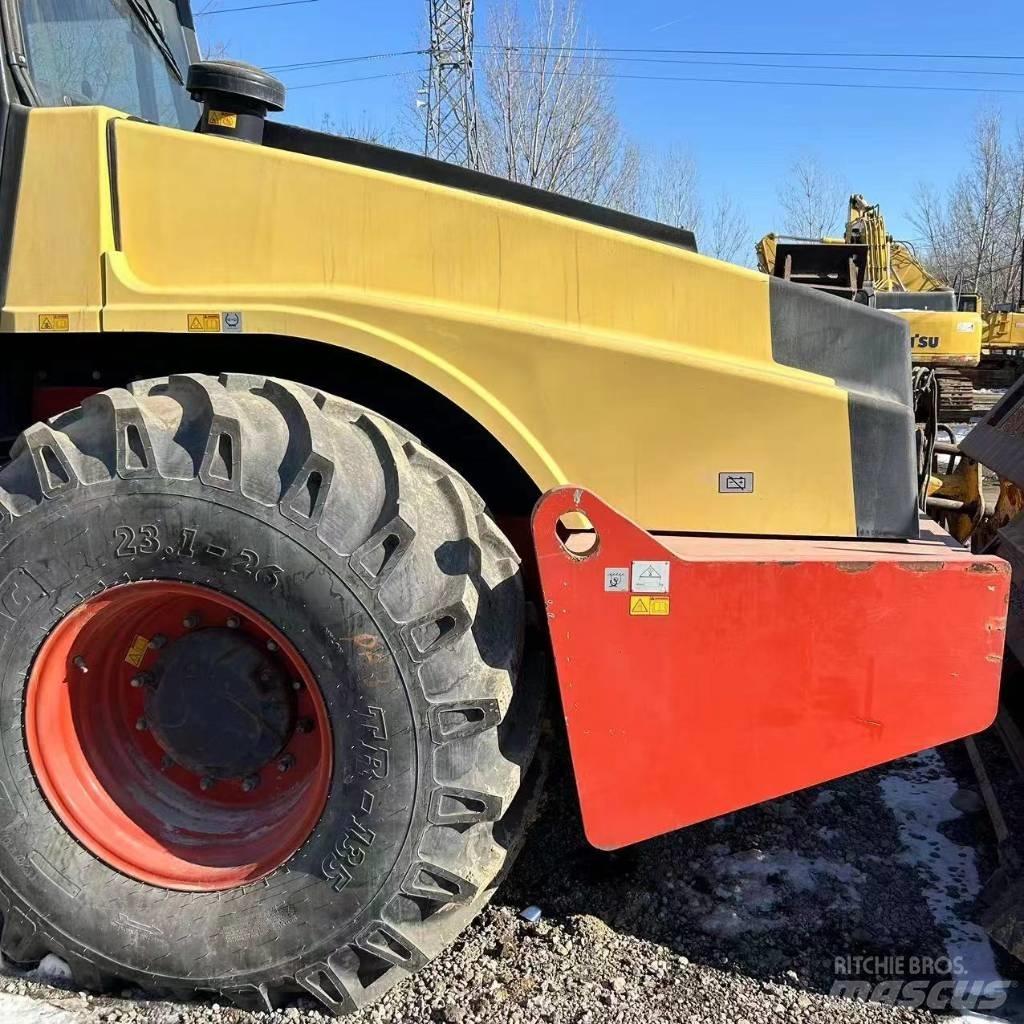 Dynapack CA702 Vieno būgno volai