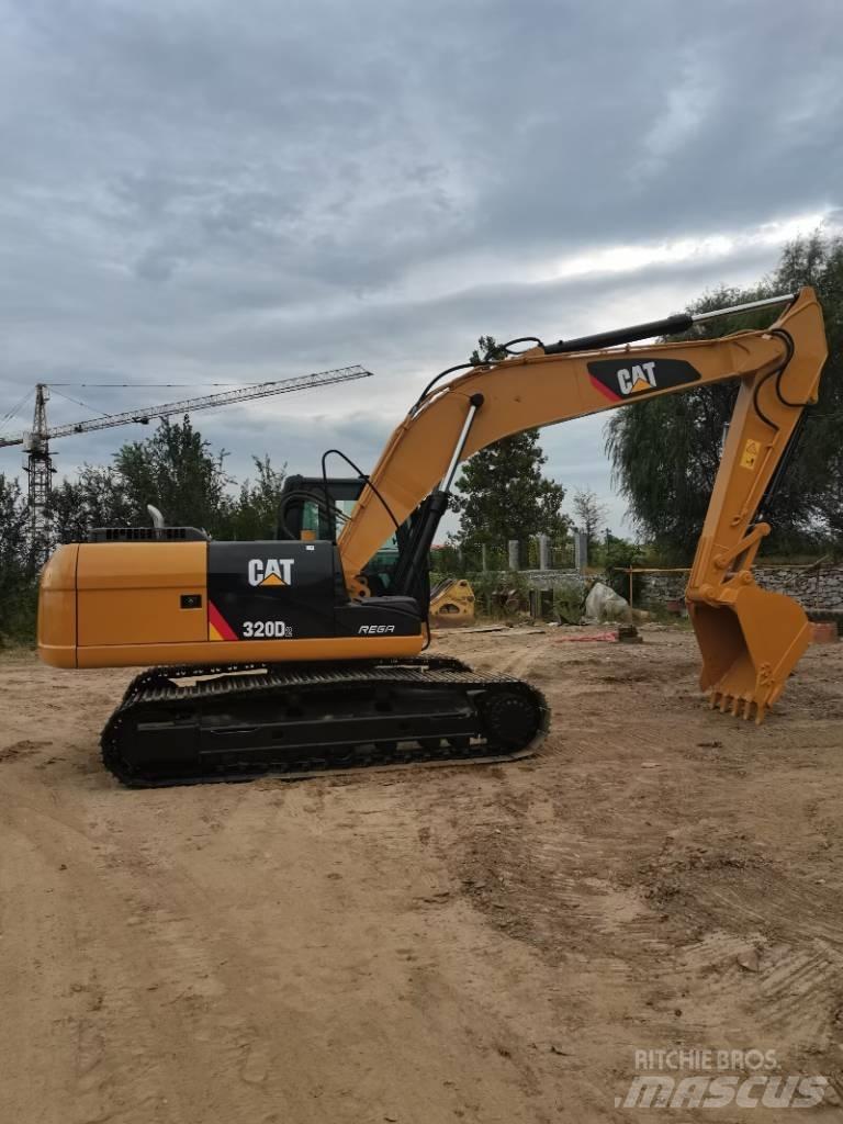 CAT 320 D Vikšriniai ekskavatoriai