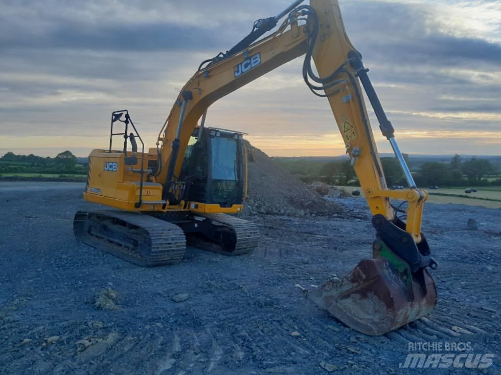JCB 131 X Vikšriniai ekskavatoriai