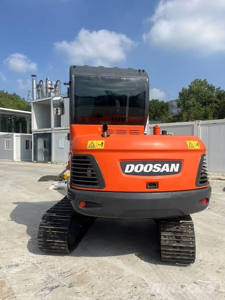 Doosan DX 60-9 C Vikšriniai ekskavatoriai