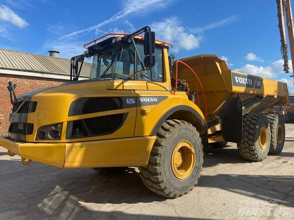 Volvo A 25 G Karjeriniai savivarčiai