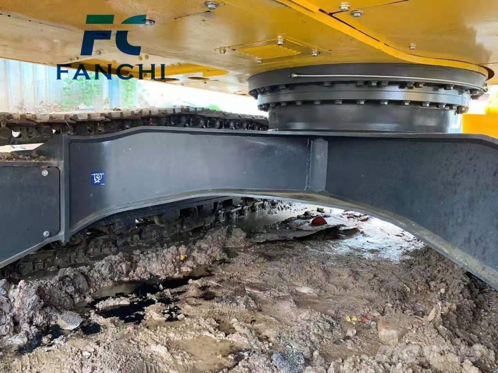 Komatsu PC 220 Vikšriniai ekskavatoriai